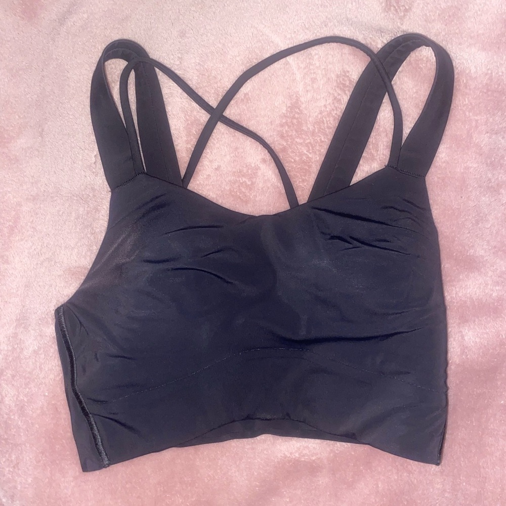 Lululemon black top